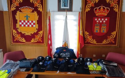 La Policía Local de Pezuela de las Torres estrena nuevo uniforme