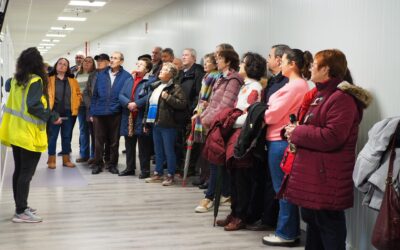 Vecinos de la Mancomunidad del Alto Henares visitan el Complejo Medioambiental La Campiña